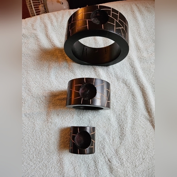 Vintage 90s Mango Wood Nesting Candleholders - Picture 4 of 10